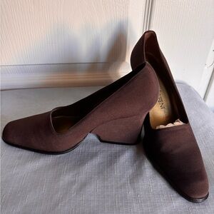 Yves Saint Laurent Vintage suede leather brown block heel pumps Size 7
